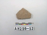 藏品(紅色夾砂陶片)的圖片